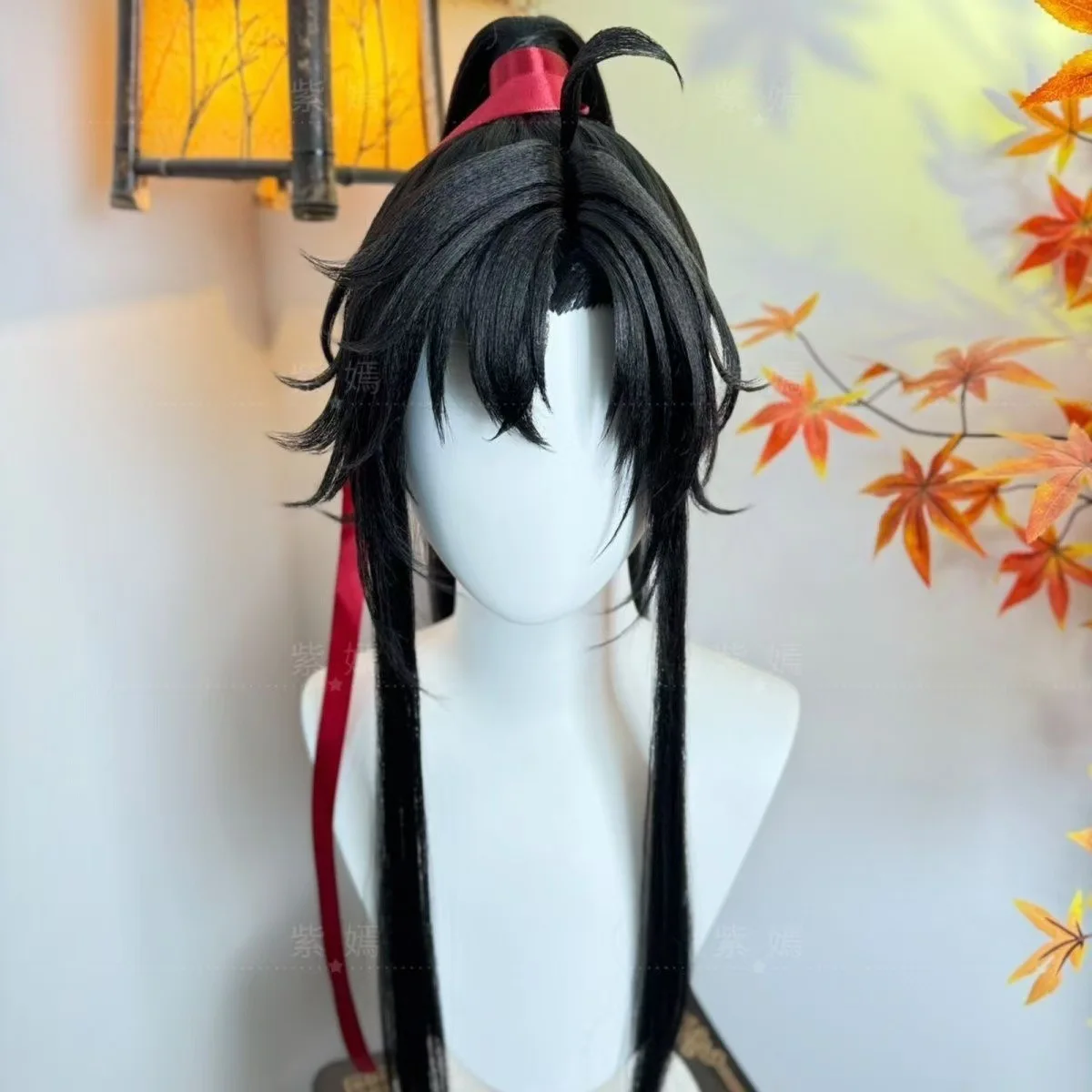 

Young Wei Wuxian Demon Road, древний костюм, черный стильный парик, термостойкий синтетический парик 2026