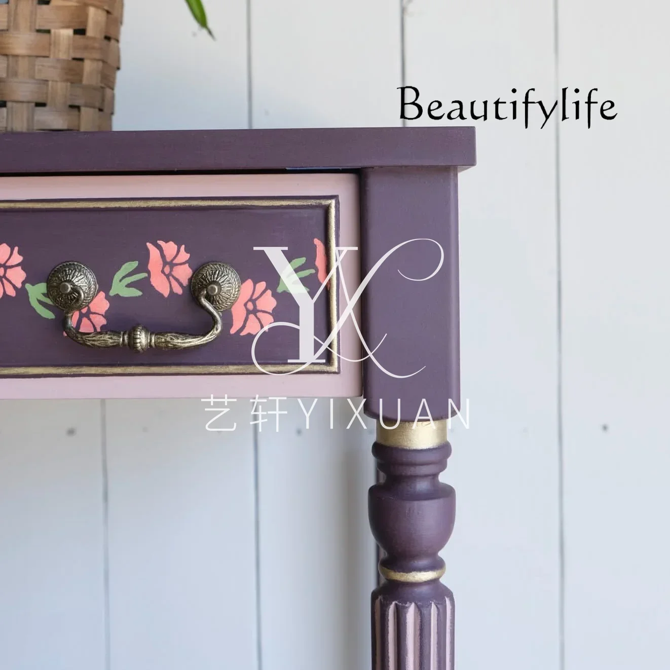 French retro solid wood hand-painted living room storage entrance cabinet modern painted side table against the wall