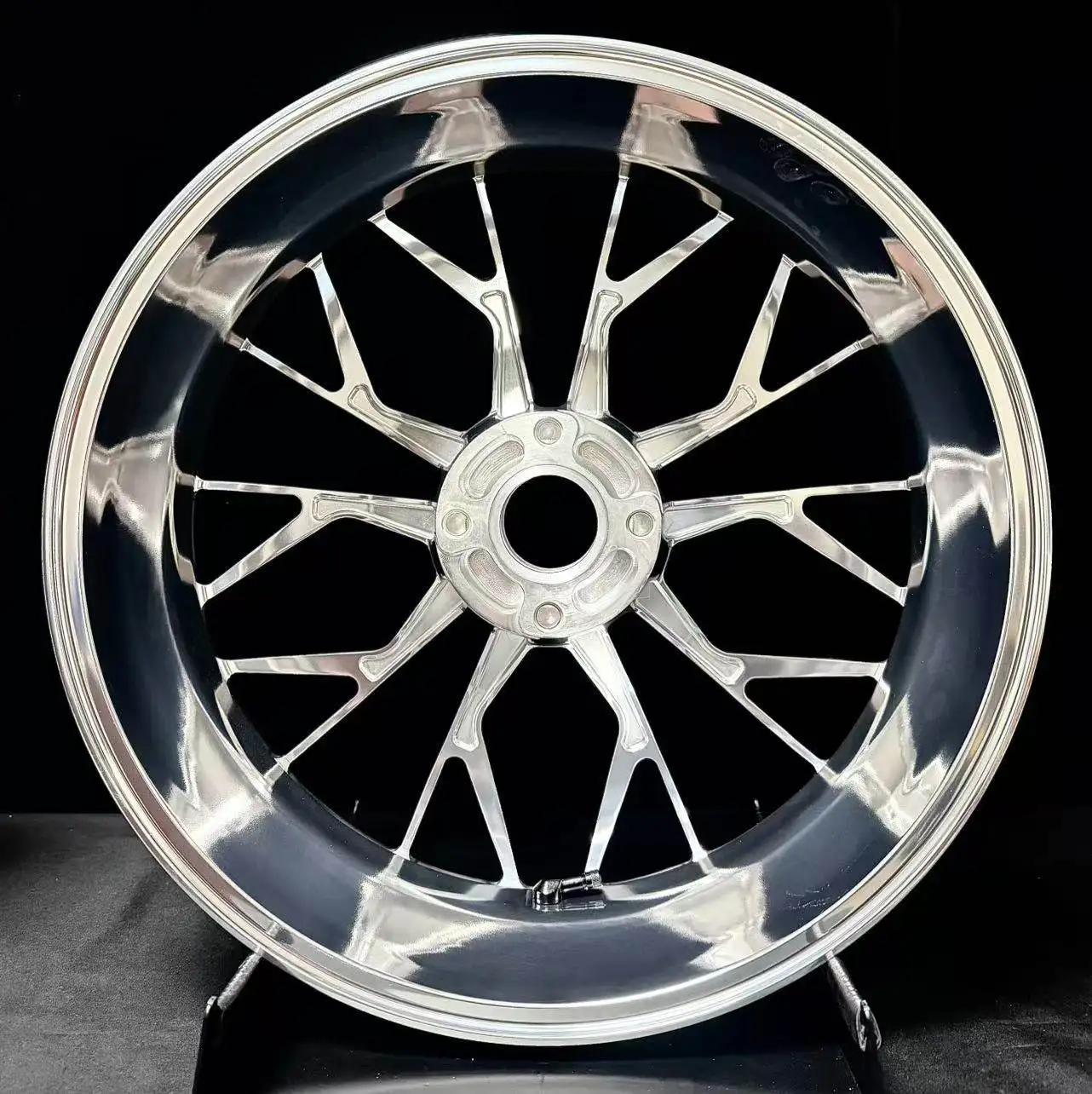 

CNC Aluminum Alloy T6 Customized Accept Lightweight Supplier High Quality Modified Forged for DUCATI Supersport Hub Wheels