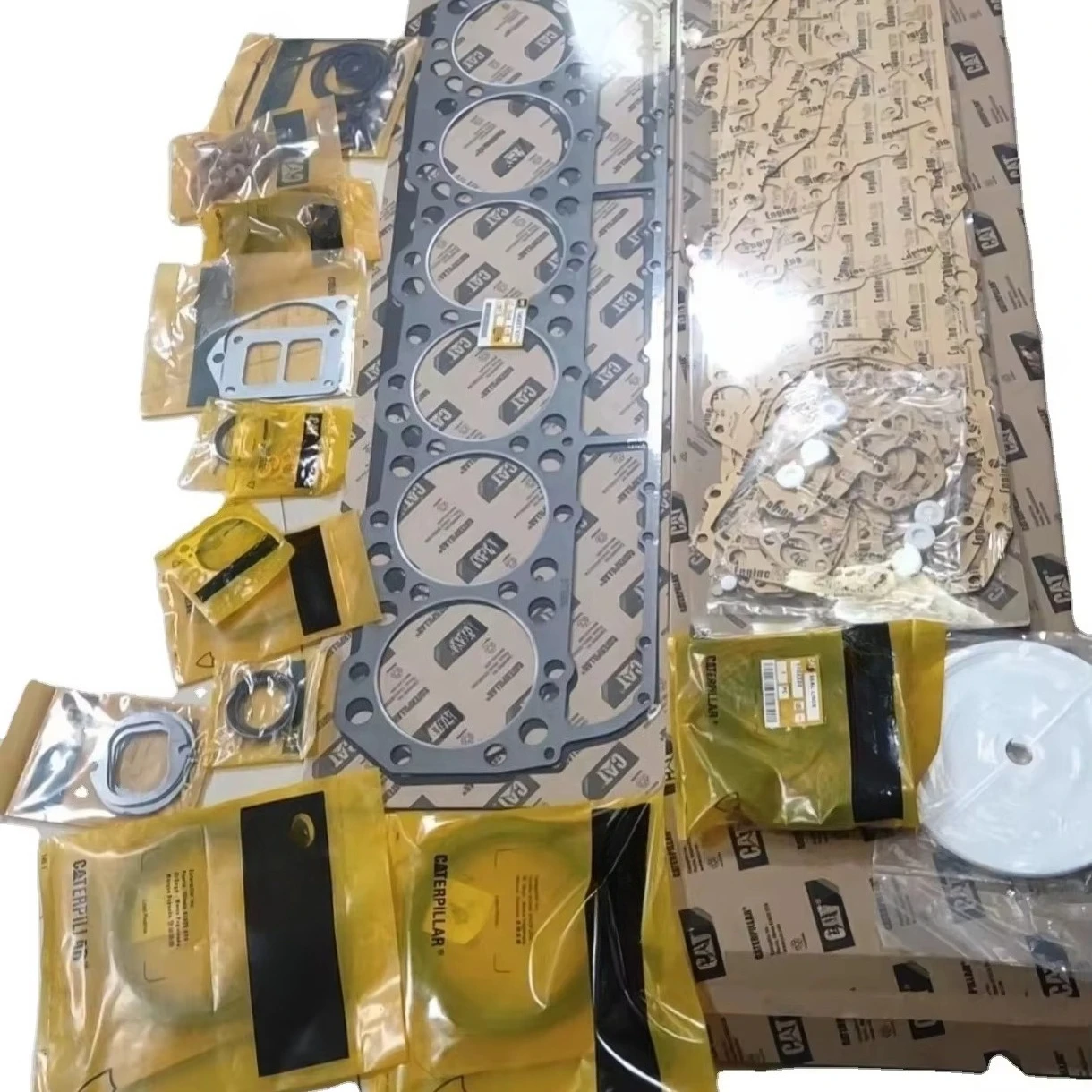 

Engine Spare Parts C18 C15 C11 C9 C7 C6.6 C6.4 C4.4 3408 3512 3516 3306 Repair Kit Four Matching Filter Elements