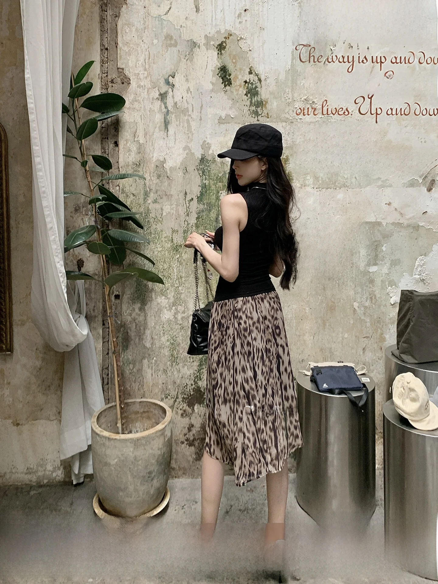 

Сексуальная женская юбка А-силуэта с леопардовым принтом, прямая, в гонконгском стиле, плиссированная, утягивающая, весенняя новинка