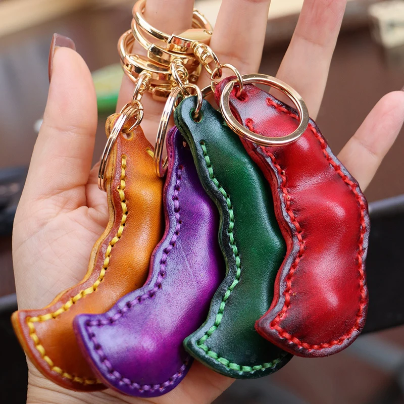 Cowhide Keychain Bag Charm Pea Pod Handmade Pure Copper Buckle Bag Pendant Car Decoration High-end Gift Accessories