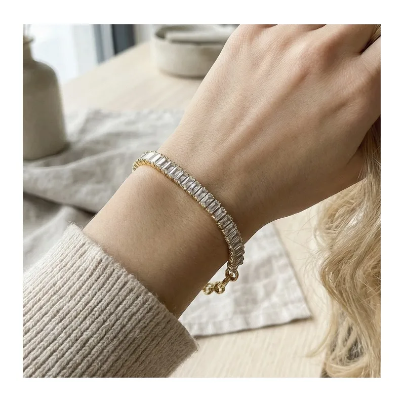 

Simple Design Zircon Splicing Chain Fashion Bracelet Stainless Steel Gold-plated Jewelry
