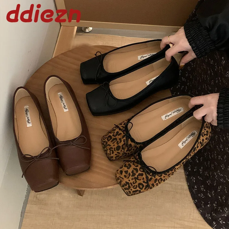 

Модные женские туфли без шнуровки на плоской подошве с квадратным носком, женская обувь с узлом-бабочкой, повседневная уличная обувь без шнуровки на плоской подошве для женщин