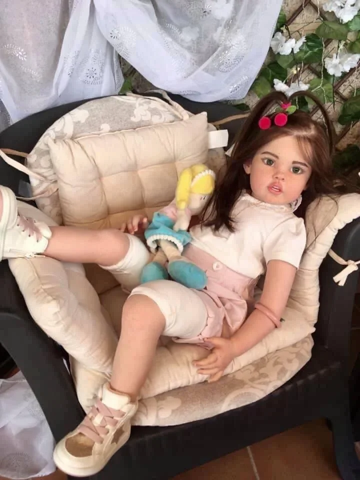 Bébé Cressida de 32 pouces, approvisionnement limité personnalisé, avec cheveux enracinés à la main, poupée déjà finie