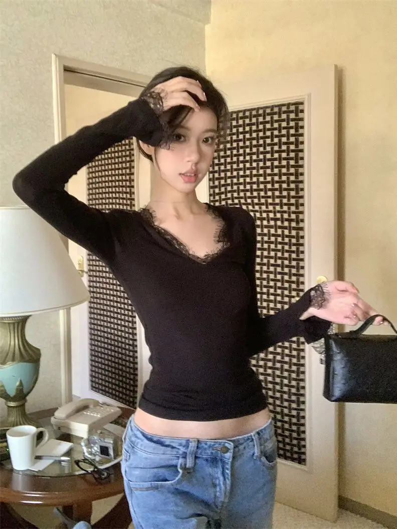 

Onalippa кружевная лоскутная футболка с внутренним v-образным вырезом и длинными рукавами, зимняя коллекция, облегающая талия, базовая рубашка Pure Desire