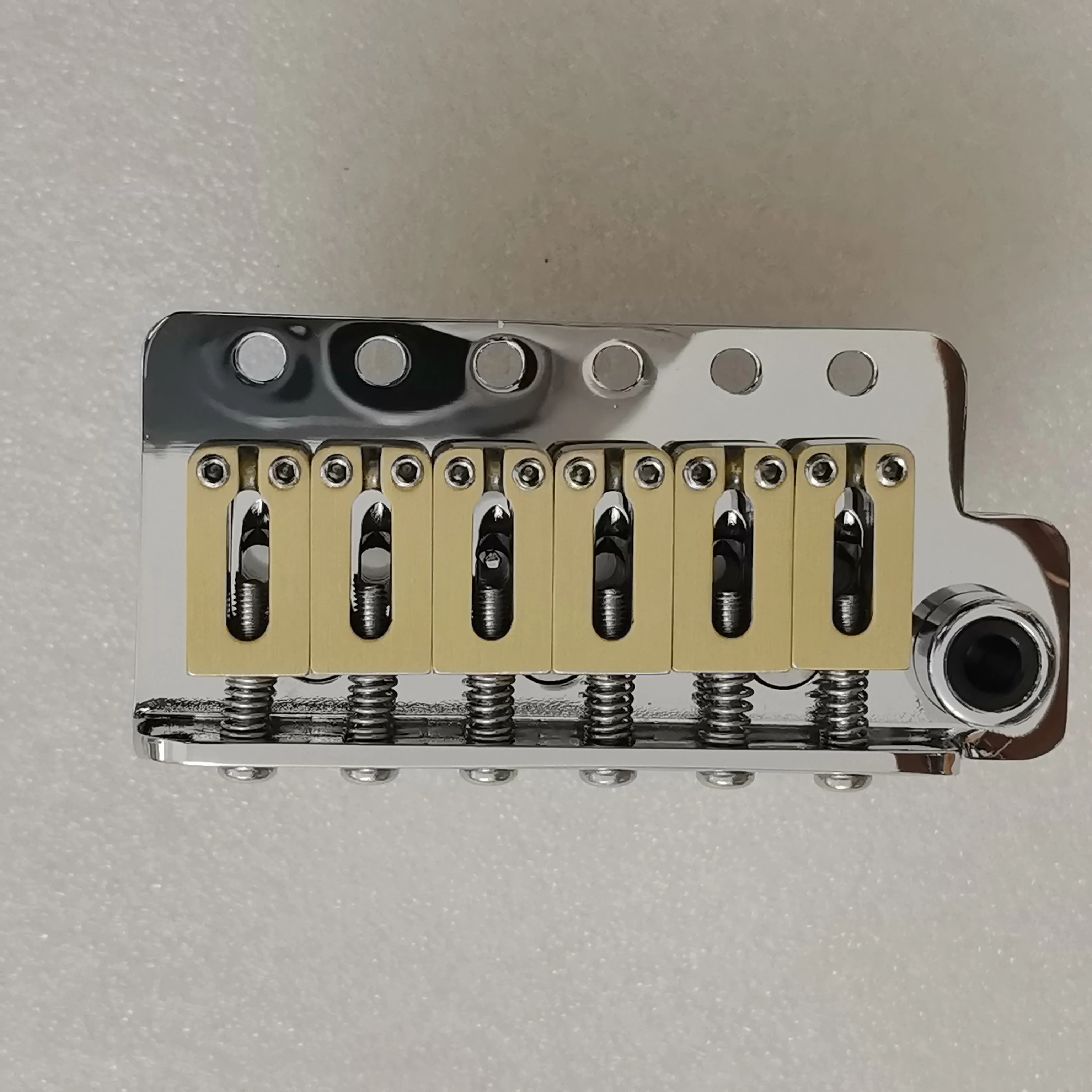 Stainless Steel Block Brass Saddles 6-Point Bridge Tremolo 52.5mm Guitar Bridge Chrome