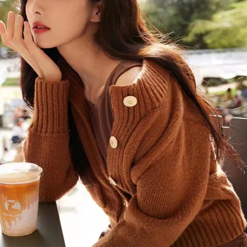 

100%Australia Wool Women Short Knitted Button Cardigans Temperament Round Neck Thicken Sweater Cardigan Female Jacket Winter New