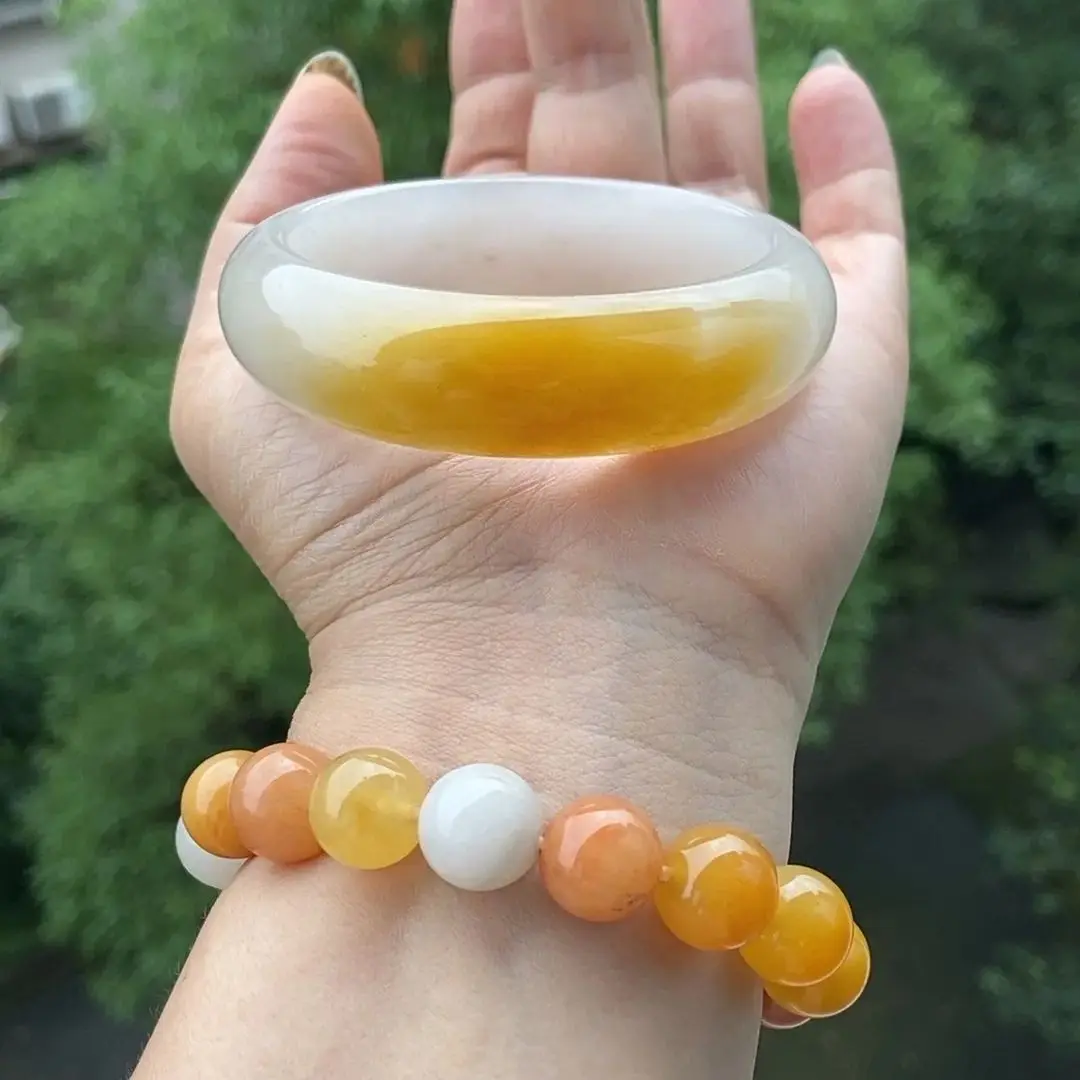 

Natural jade topaz bracelet fashionable hundred peace bracelet ladies bracelet hand jewelry（Give a bracelet as a gift）