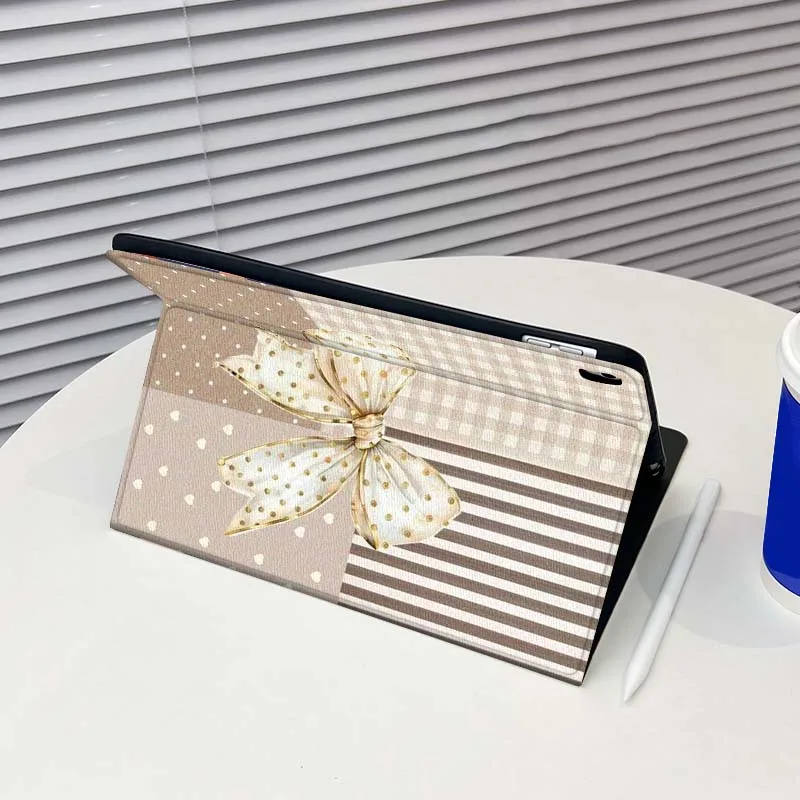 Vintage-Bowknot-Muster für iPad Pro 7 8 9 Gen 2 11 13 5. 6. 10. 11. M5 M4 12.9 10.9 10.2 Zoll 2024 2025 Tablet-Hülle