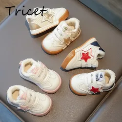 Kış peluş sıcak bebek erkek kız rahat ayakkabılar yıldız PU kanca döngü çocuk Sneakers beyaz yumuşak kaymaz yürümeye başlayan çocuklar spor ayakkabılar