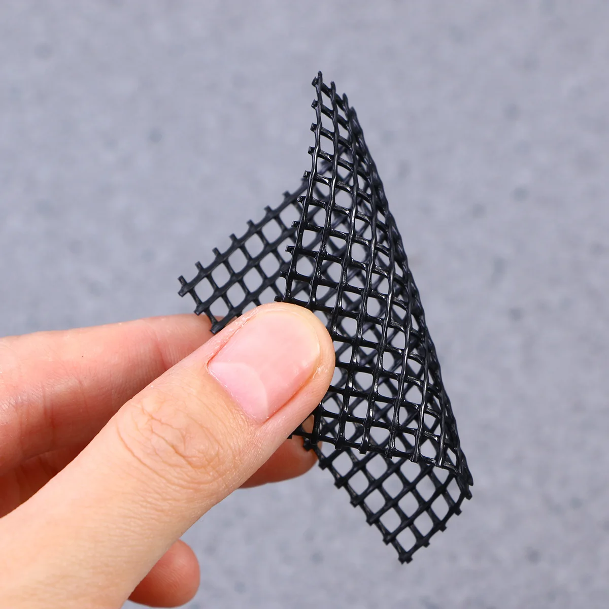 

50Pcs Plastic Bottom Mesh Pad Leakproof Planter Mat Flower Pot Grid Prevent Soil Loss Breathable Drainage Hole