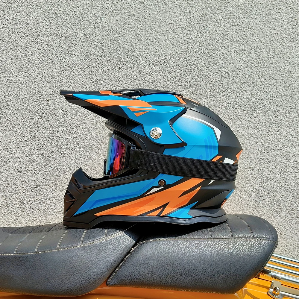 Professional Racing Motocross Helmet Off Road Helmet Motorcycle Off-Road Cartoon Childrenr ATV Motorcycle MTB Helmet DOT ECE