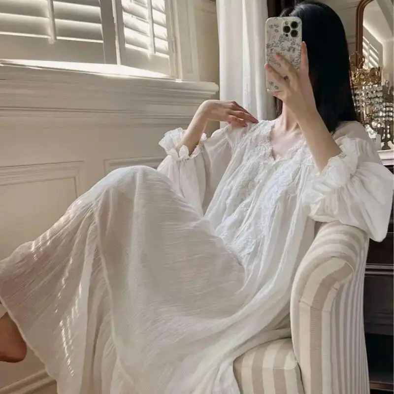 Sweet Princess Long Sleeved Sleeping Skirt Spring and Autumn New Fashion Women's Lace Pajamas Comfortable soft Gentle Girl Dress