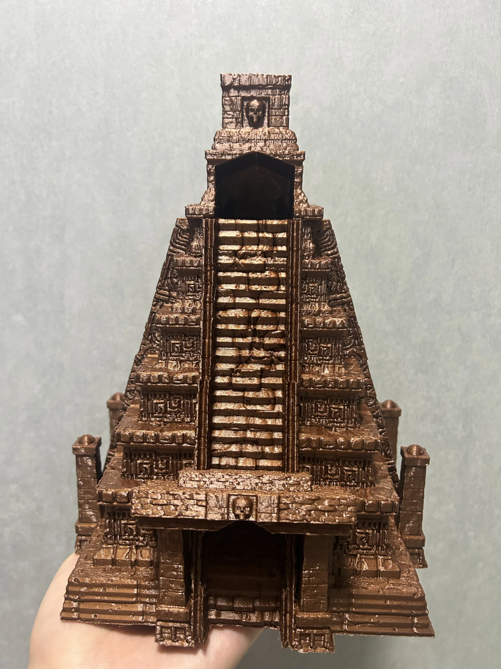 

pyramid dice tower board game accessories card game prop COC DND desktop game tool