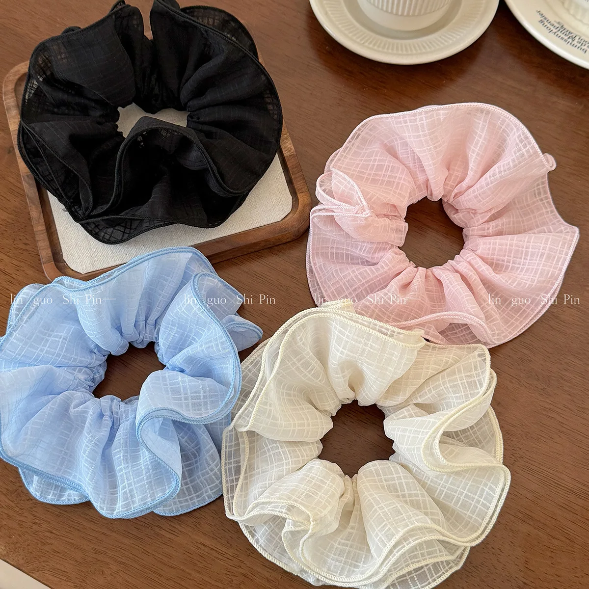 Hot Selling 4 Layer Ruffle Scrunchie Lazy Elegant High Stretch Hair Tie for Women High Bun Ponytail Holder Plaid Texture