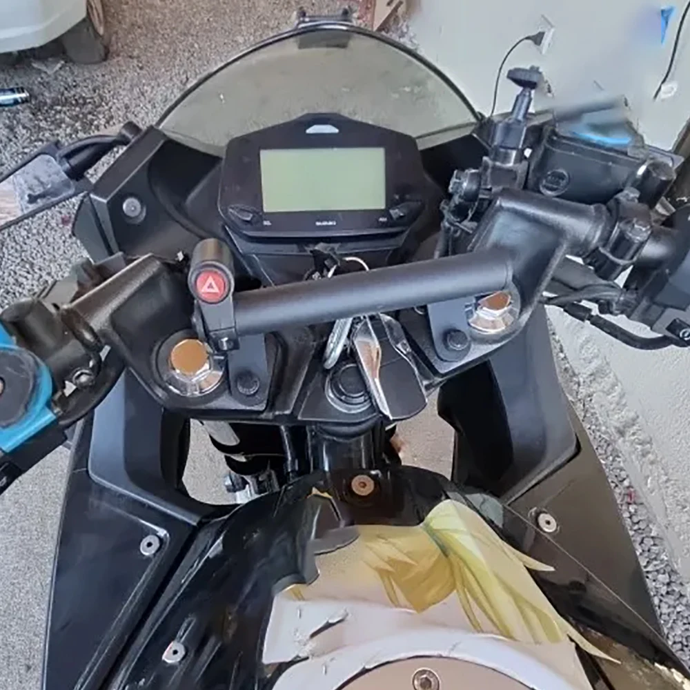 لسوزوكي GIXXER 250 SF GIXXER 2 - مراجعة Quality Phone Accessories وسعره