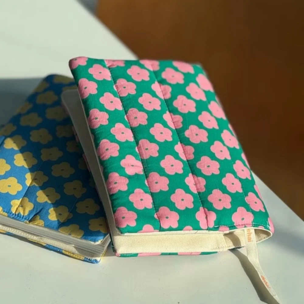 A5 Polyester Patchwork Book Cover Floral Design Versatile Storage Bookcase Fabric Art Spring Summer Essential for Book Lovers