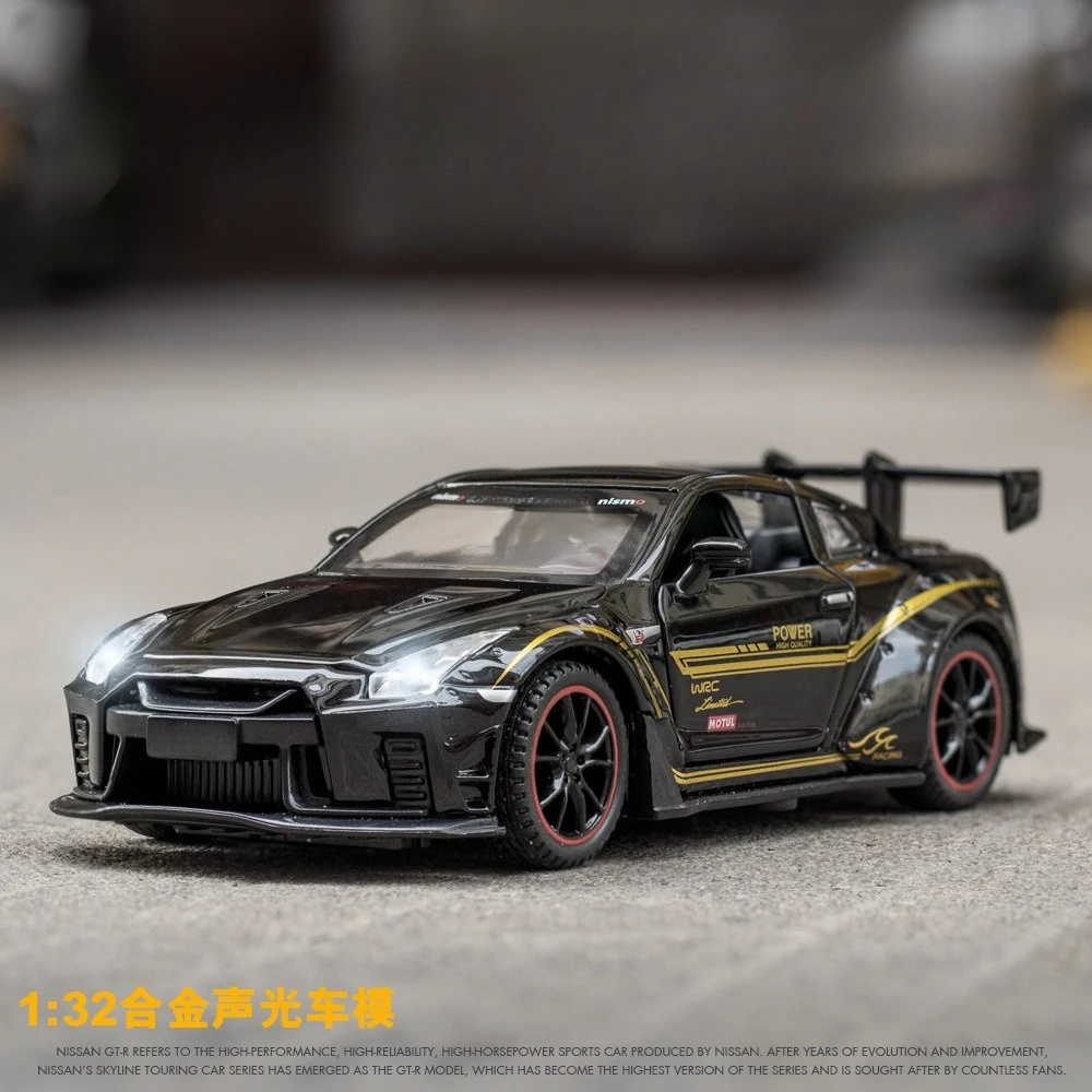 

1:32 R35 Sports Car Alloy Car Model Diecasts & Toy Vehicles Toy Cars Simulation Kid Toys For Children Gifts Toy