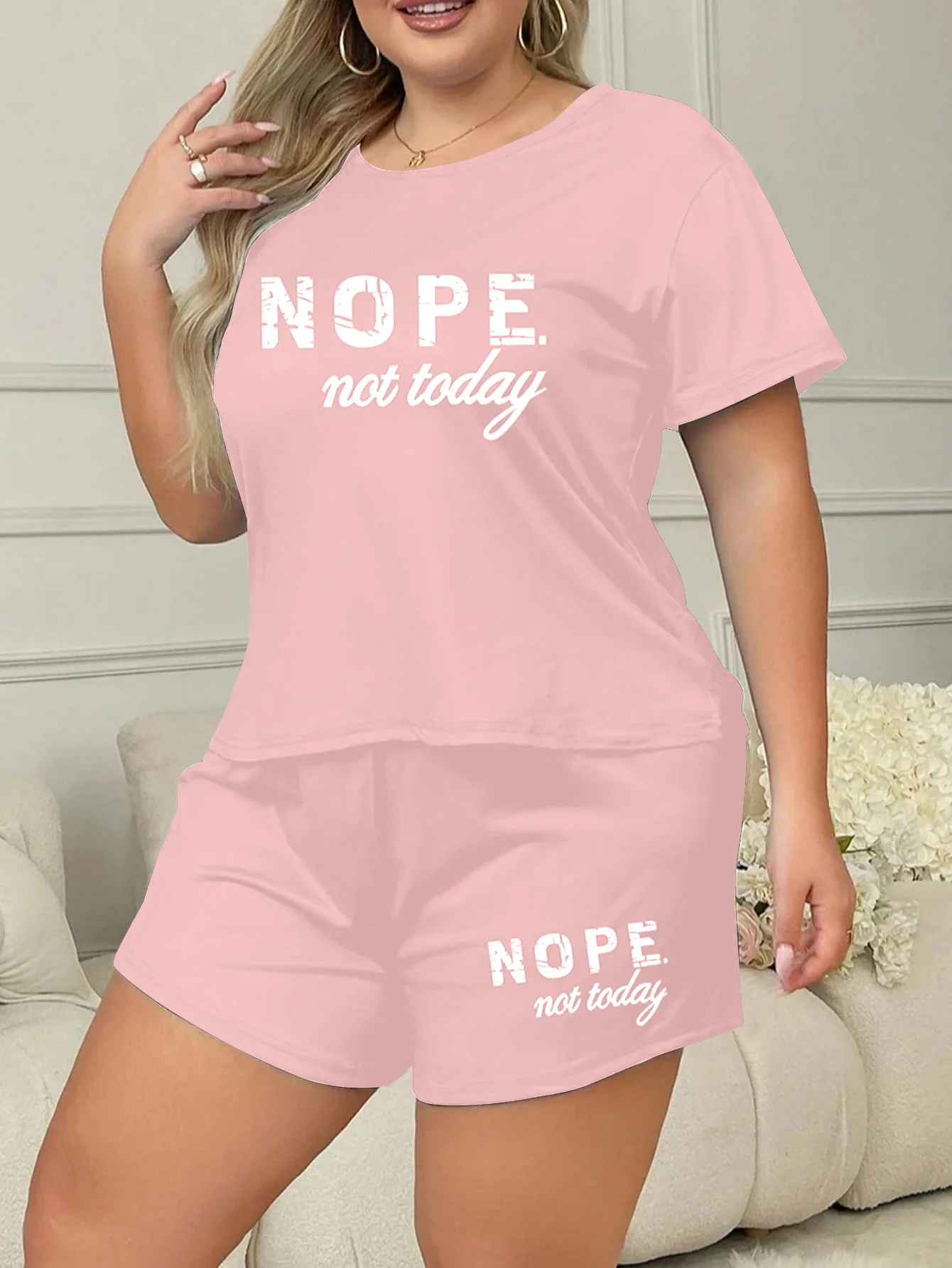 Pyjama-Set mit Buchstaben-Print, kurzärmeliges T-Shirt und elastische Shorts, Übergröße, passend für Damen, Freizeitkleidung, Sportbekleidung, Loungewear, Homewear – Detail 13