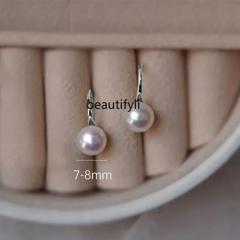 

Simple freshwater pearl sterling silver earrings niche design sense high fashion versatile earrings