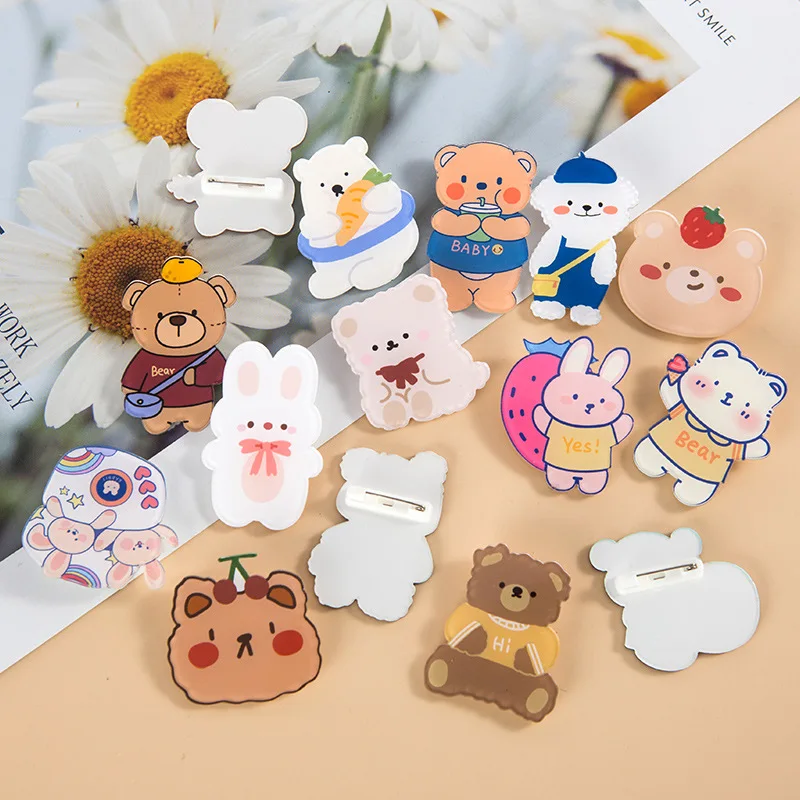 Sins Cute Cartoon Acrylic Bear Brooch For Girl Clothes Badge Pins Backpacks Pendant Decoration NC1 Accessories