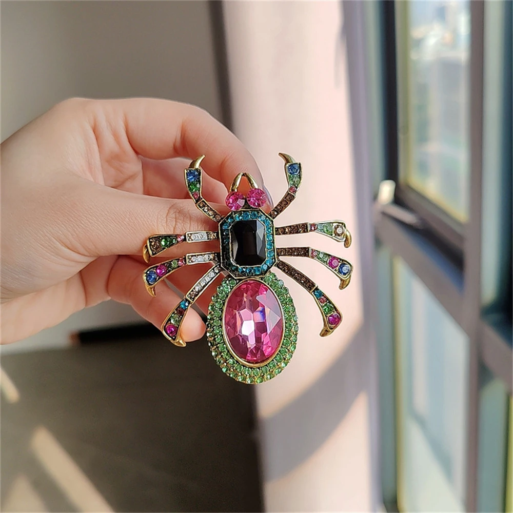 European and American rhinestone spider brooch ladies high-end suit decoration fashion personality insect brooch pin accessories