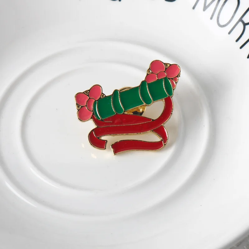 

Anime Demon Slayer Kamado Nezuko Bamboo Enamel Brooches Lapel Backpack Badge Cosplay Prop Accessories Jewelry for Men Women Gift