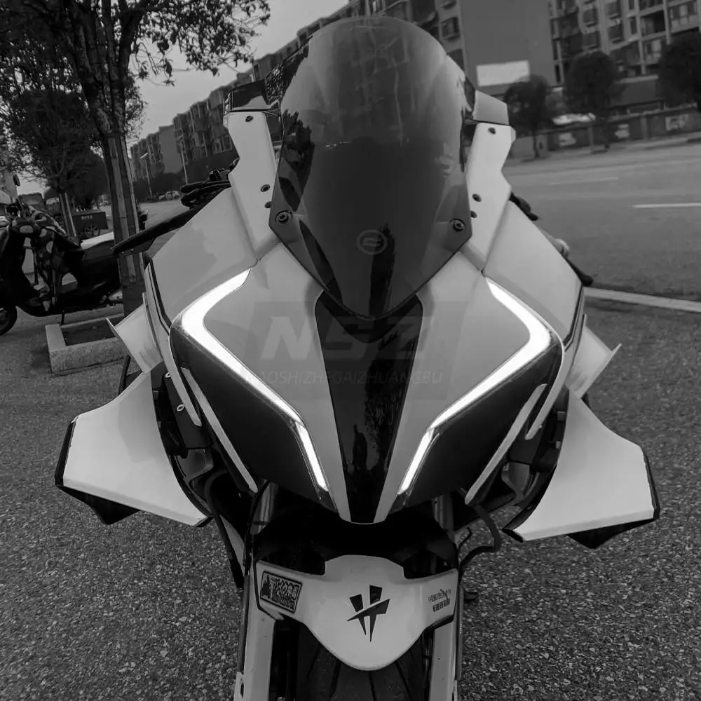 

Applicable to the front lower lip of the CFMOTO 450SR CF 450srs fixed-wing model, the fuel tank cover motorcycle accessories