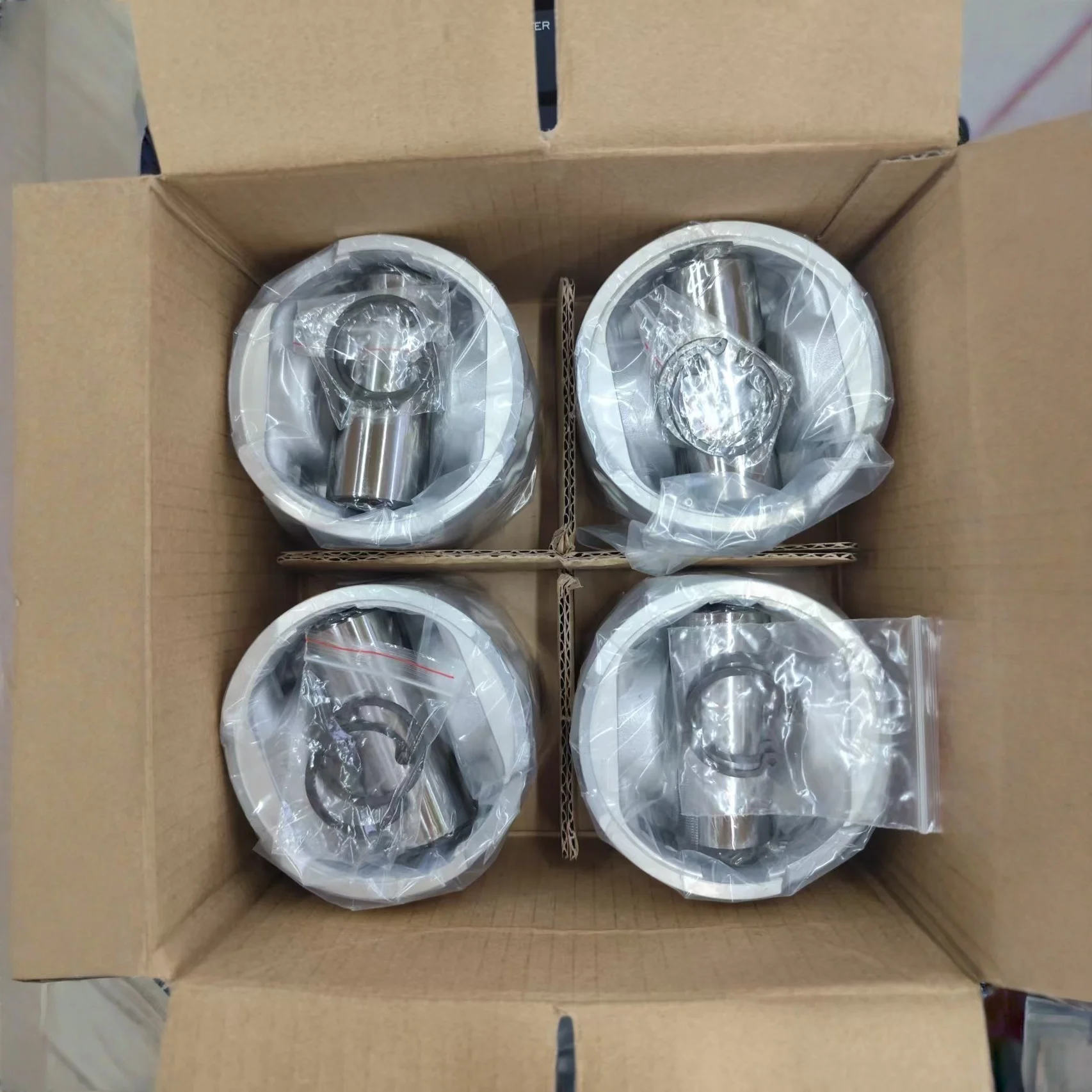 QD32 QD32-T JUEGO DE PISTÓN y ANILOS PARA NISSAN PATROL 2000-2005 OEM 12010-2S600 12010-2S605
