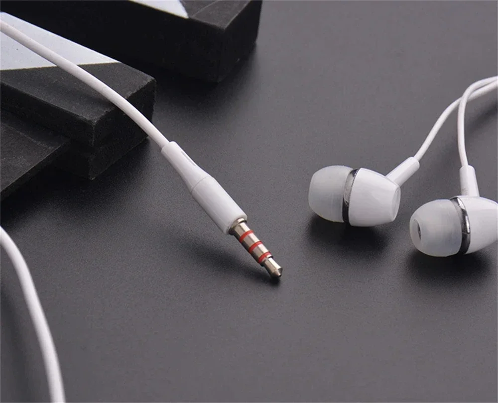 Wired Earphone In-ear Wired Headphones For For Samsung NOTE 10 NOTE 20 S21 S20 Cellphone Headsets