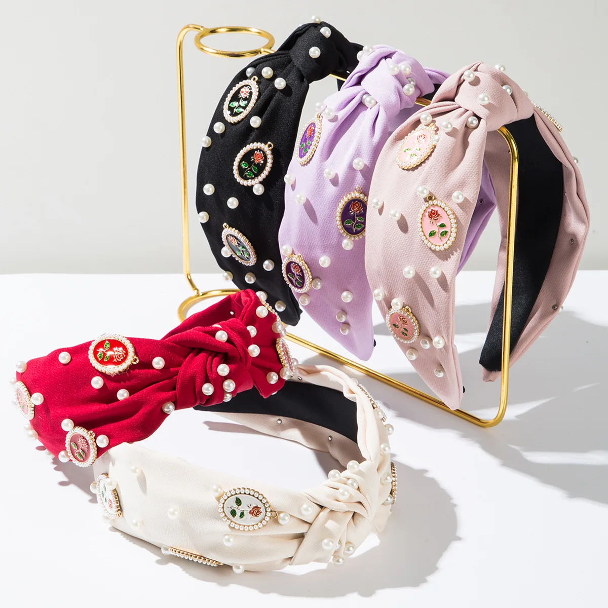 

Korean temperament lady headband nails pearl alloy dripping oil rose accessories inlaid headband summer sweet hair accessories