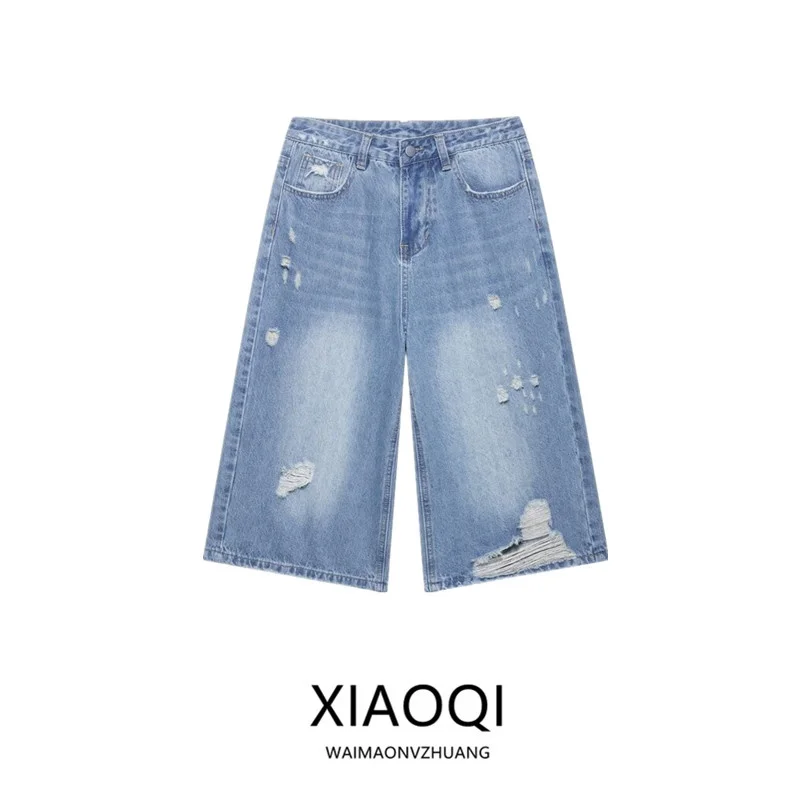 

Summer 2025 Women's Casual Loose Denim orts Decorative Hole l Waist Six-Part Pants Faionable Versatile ort orts