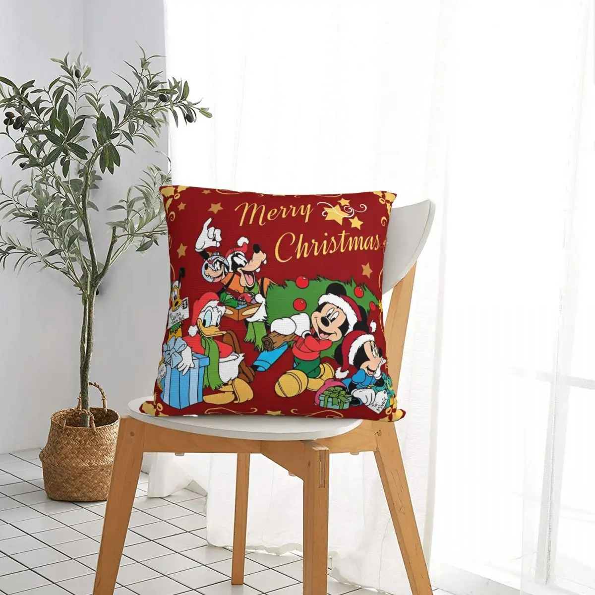 Mickey & Minnie Mouse & Friends Pillow Covers Living Room Christmas Cushion Cover Cute Throw Pillow Case 40*40