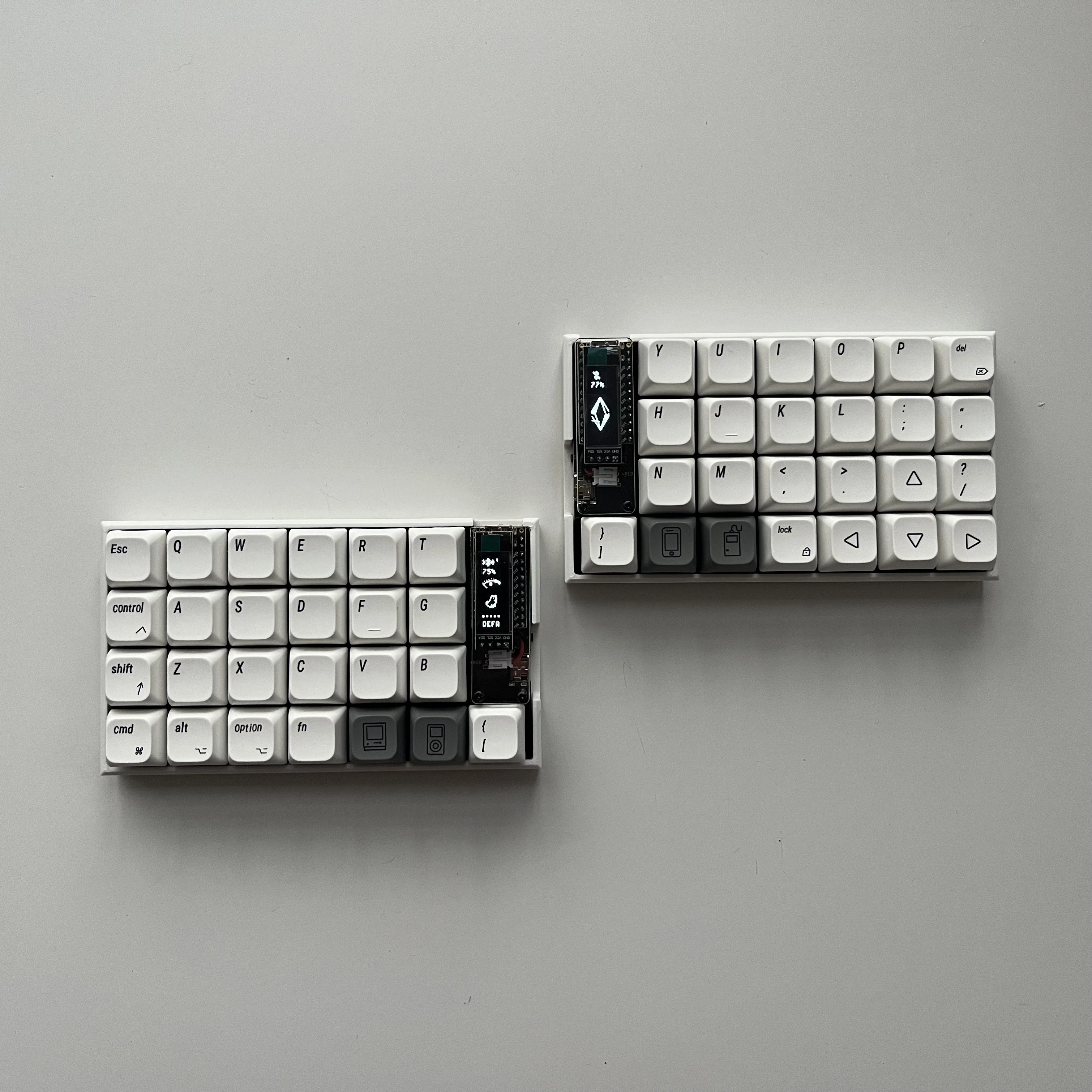 Felix Mini 4X6 ワイヤレス分割キーボード OLED/ビュー画面 ホット