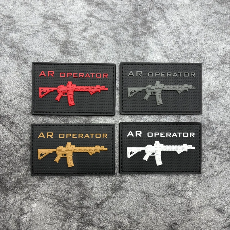 

A Gun Pattern Pvc Patch, Soft Rubber Badge, with Glow-In-The-Dark Effect, Hook-And-Loop Backing, Suitable for Bags, Backpacks, Vests, and Clothing Decoration Stickers, Embroidered Patch