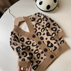 Baby Mom Welfare Children's Autumn and Winter Thick Velvet Warm V-neck Leopard Pattern Knitted Sweater Cardigan Sweater