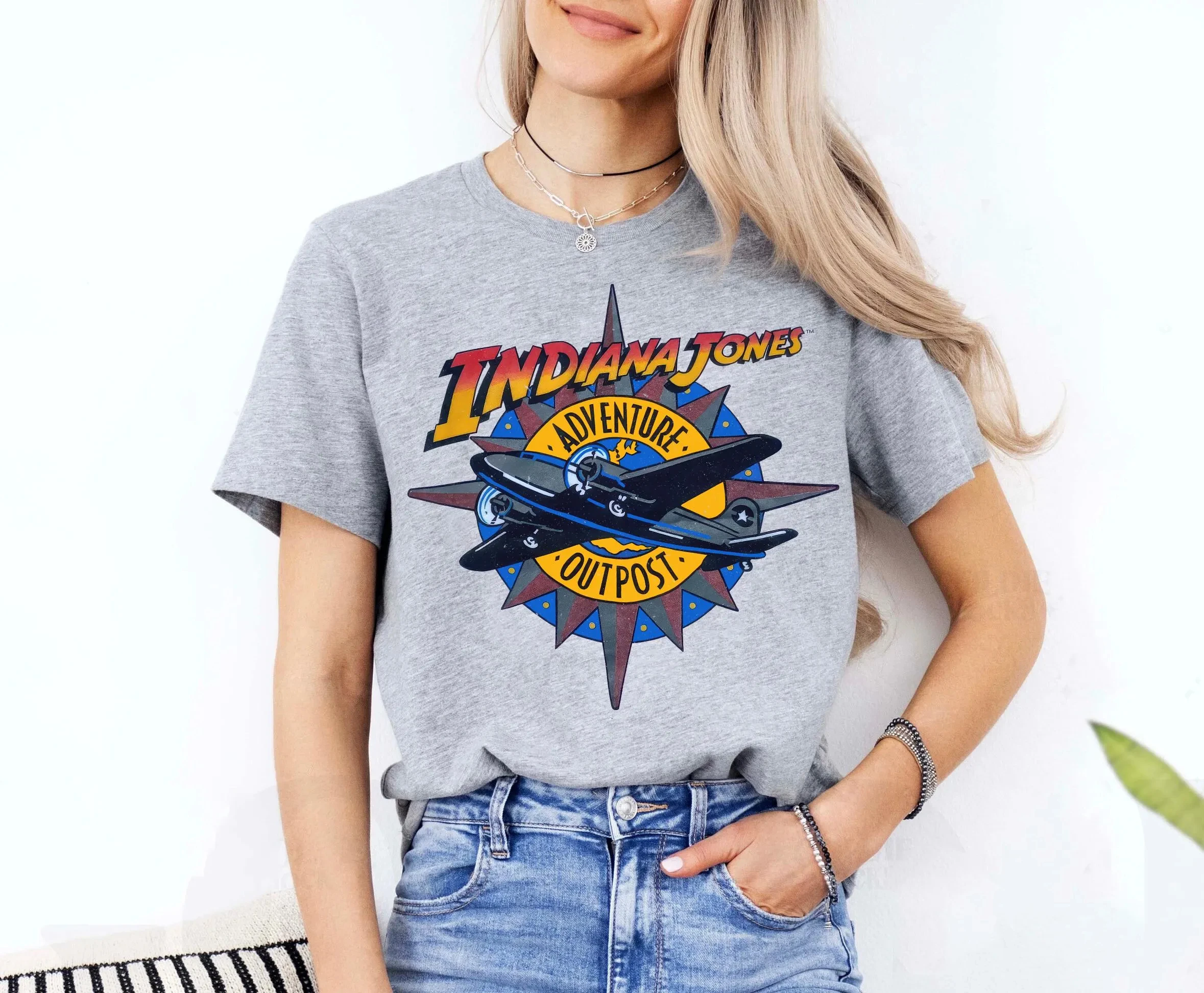ديزني ريترو 90s إنديانا جونز مغامرة المخفر تي شيرت ديزني لاند 1995 قميص ريترو ، ديزني لاند الأسرة قميص آخر الصليبية قميص