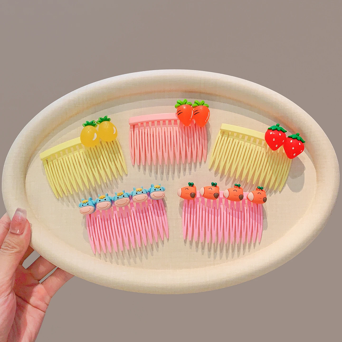 Neue modische 5-teilige Cartoon-Frucht-Tier-Blumen-Haarkamm-Clips für Mädchen, Frauen, Kinder, koreanisches Harz, schadet dem Haar nicht, Haar-Accessoires, Geschenk – Detail 3