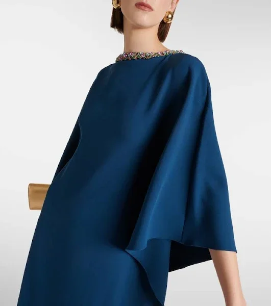 

customized2025Loose fitting. neckline with handmade nail beads not picky for figure, dance party special occasion, evening gown