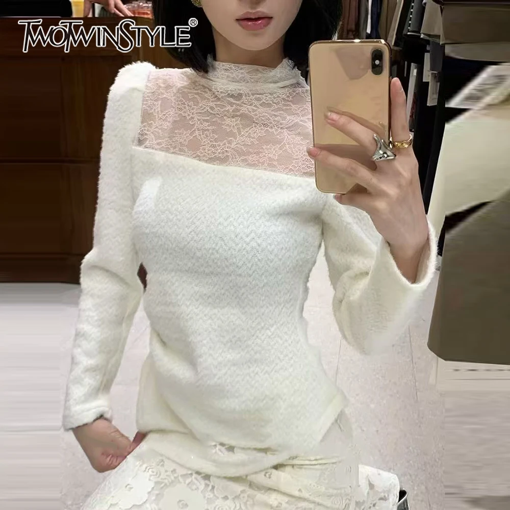 

TWOTWINSTYLE Solid Spliced Lace Chic T Shirt Female O Neck Long Sleeve Loose Sheer Elegant Women's T Shirts Autumn Fashion New
