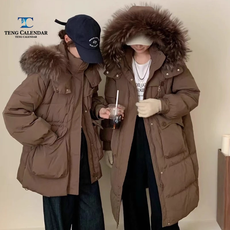 

Fashionable Real Raccoon Big Fur Collar Down Jacket, Women's Short Waist Slimming Jacket, New for Winter 2025