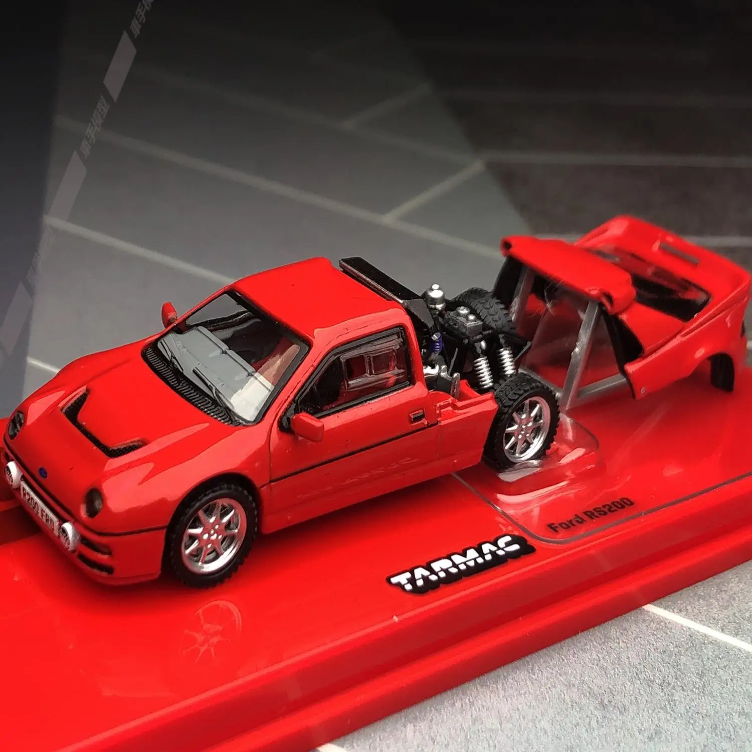 

Diecast TW Tarmac Works 1:64 Scale Ford RS200 Alloy Car Model Collectible Toy Gift Souvenir Display Ornament