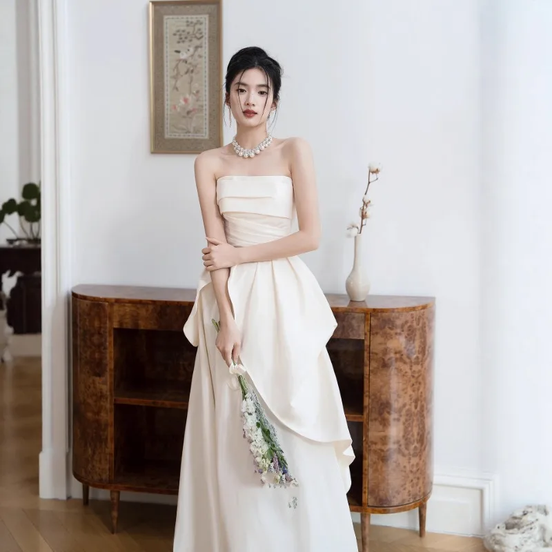 فستان زفاف فرنسي بدون حمالات، فستان زفاف خفيف وفريد للنساء، مناسب للتسجيل، أنيق، فستان أبيض طويل