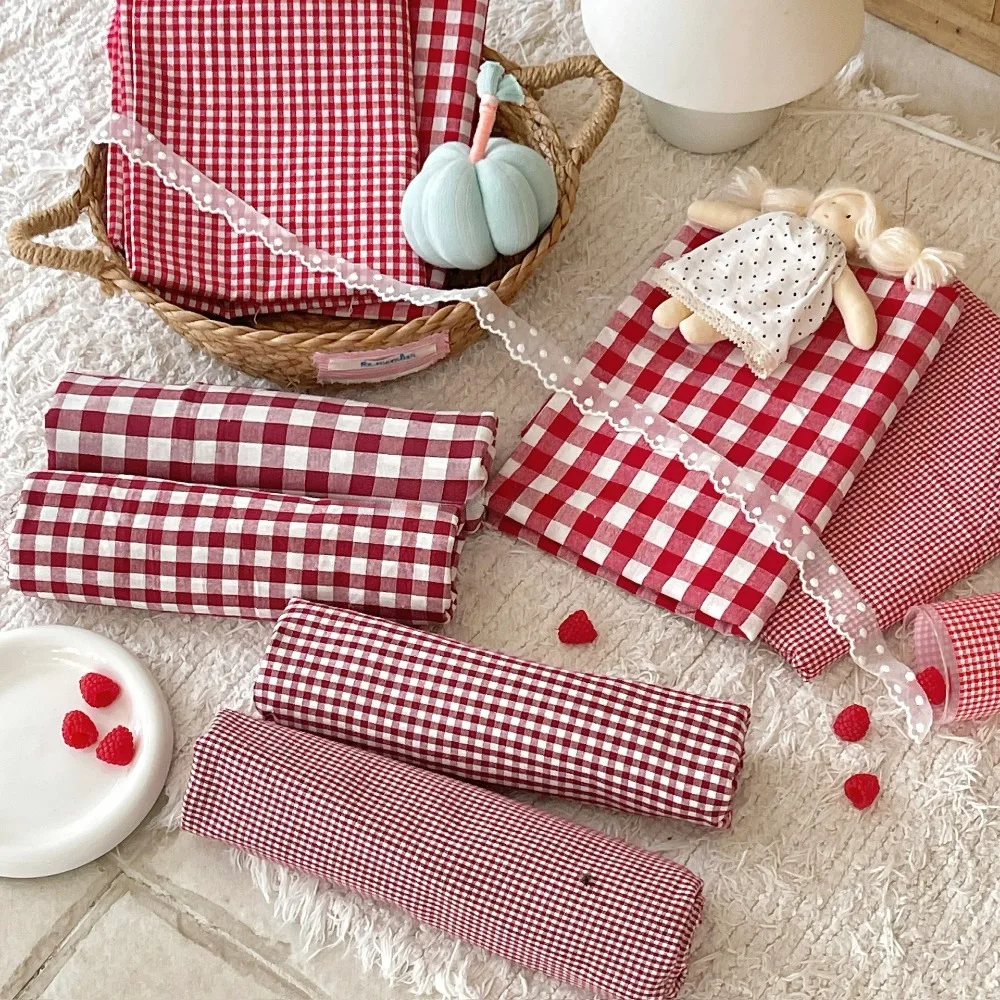 Tela teñida de hilo de algodón lavada roja, 140x50cm, hermoso patrón de cuadros, algodón puro para bolsos de mujer, accesorios para el cabello, tela de costura