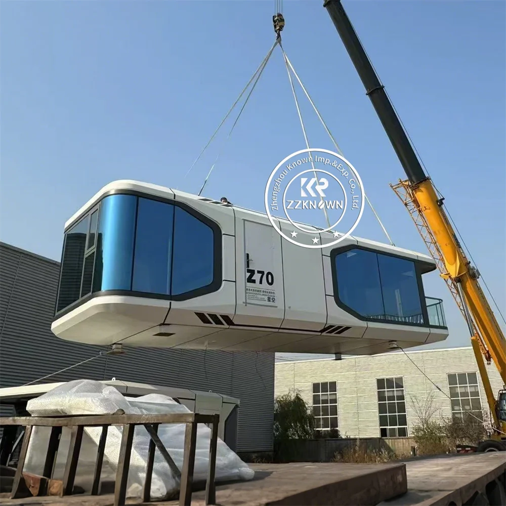 Portable Steel Structure A-Frame House Luxury Mobile Home Prefabricated Waterproof Space Capsule House for Hotel Project