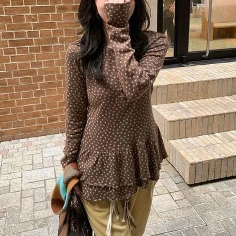 

Subtle and Skin-Friendly White-Enhancing Layered Ruffled Design Topwear T-Shirt for Women