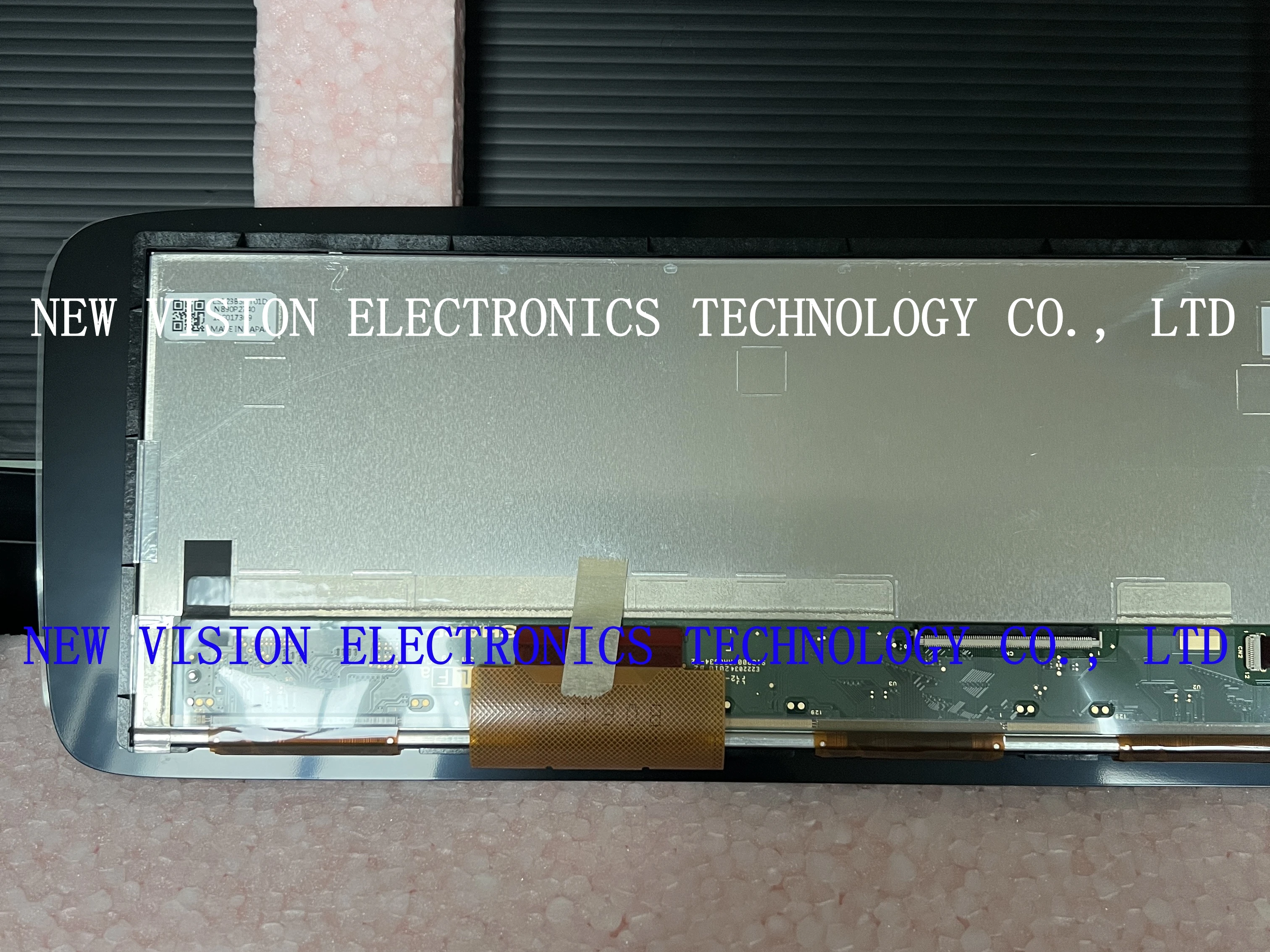 LS123B5NT01 LS123B5NT01A LS123B5NT02D شاشة مزدوجة أصلية جديدة 12.3 بوصة لدفة اليد اليسرى لمرسيدس بنز W167