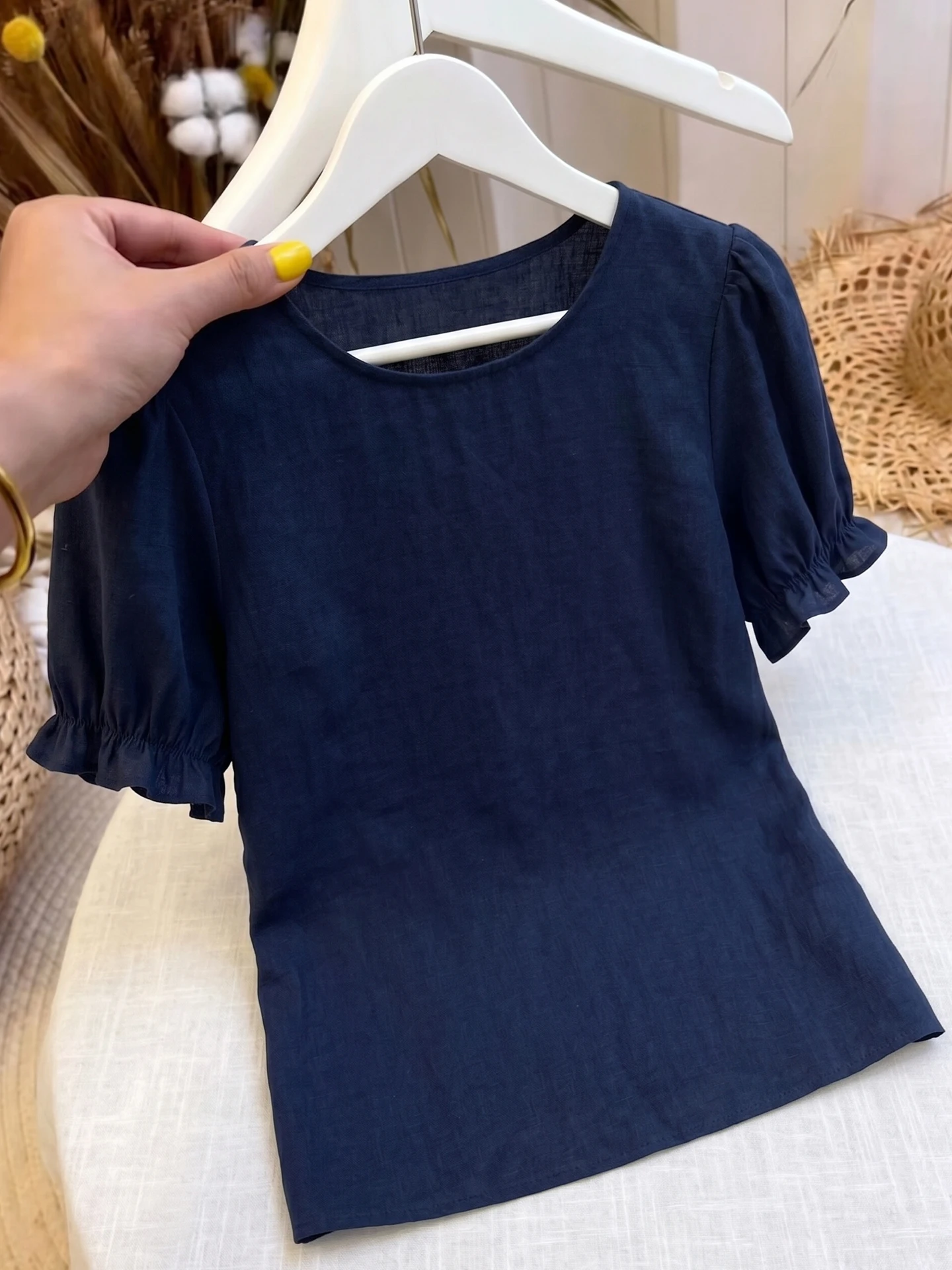 

Elegant Lace Trim Short Sleeve round Neck T-Shirt Summer Versatile Fashionable Age-Defying Base Shirt Korean Style Straight Cut