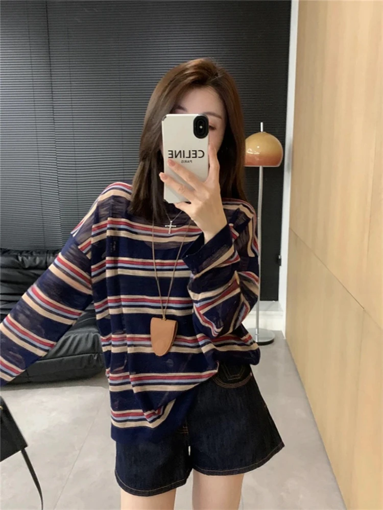 Colorfaith T6696DG New 2024 Wild Striped Chic Oversized Bottoming Korean Fashion Elegant Lady Women T-Shirts Spring Summer Tops